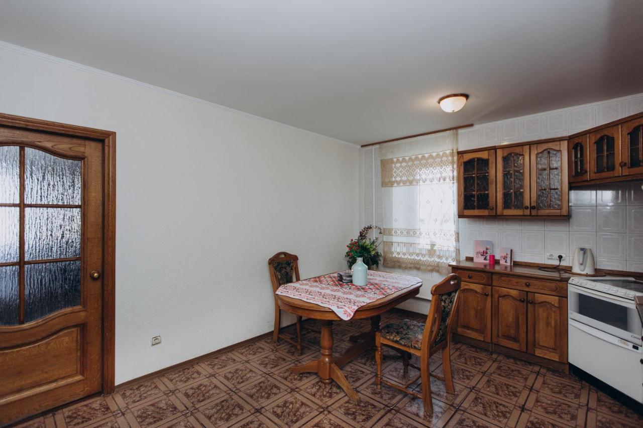 Apartment Centr Neer Manufaktura On Kharkovskaya Sumy Luaran gambar